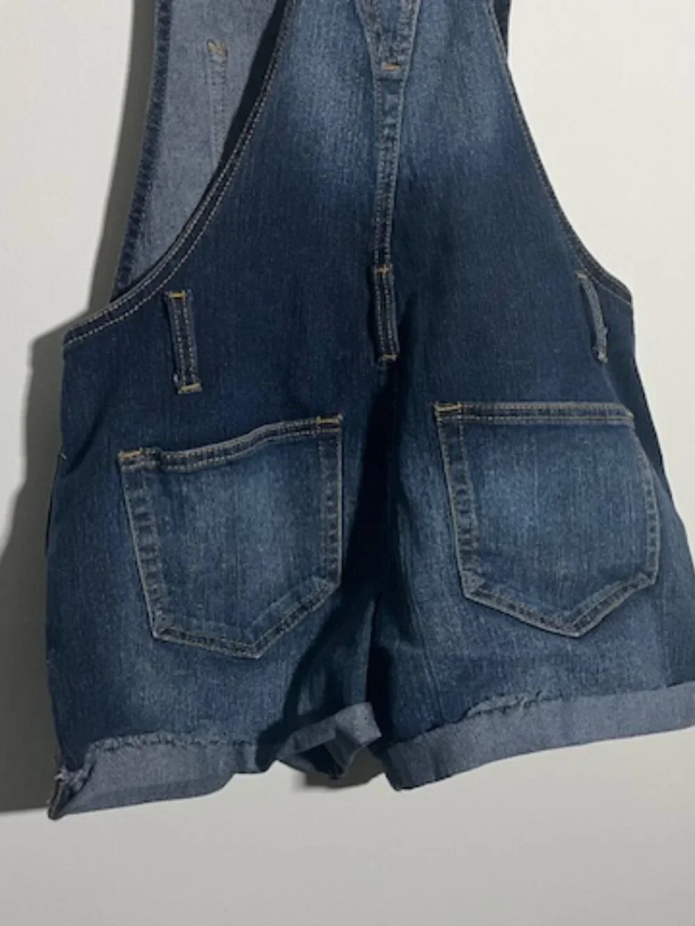 No Boundaries Denim Short Overalls Size Medium 7-9